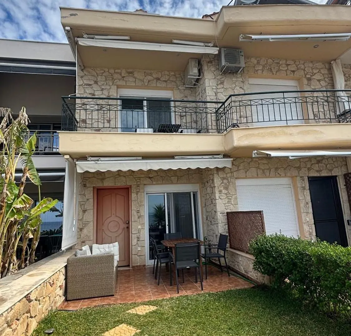 尼基季Petro'S House别墅 0*, 尼基季
